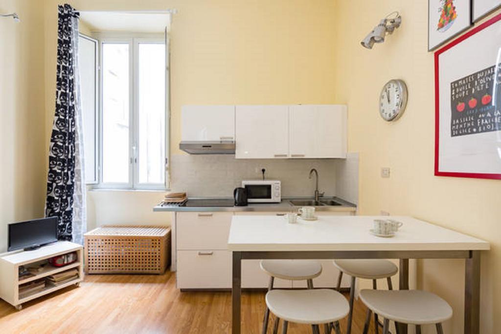 Casa Vacanze Colosseum By Alice Roma Exterior foto